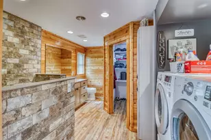 290 Shorewood Dr, Detroit Lakes, MN 56501 - Photo 28