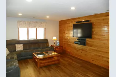 14703 State Highway 22, Eden Valley, MN 55329 - Photo 22