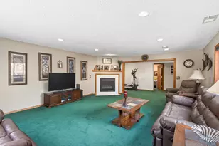 2539 Highwood Ave E, Maplewood, MN 55119 - Photo 16