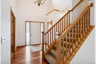 18633 Irvine Way, Lakeville, MN 55044 - Photo 2