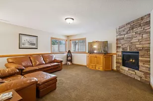 18633 Irvine Way, Lakeville, MN 55044 - Photo 36