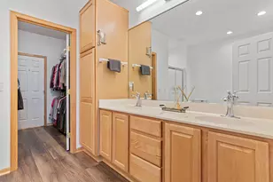 611 Spruce Dr, Hudson, WI 54016 - Photo 18