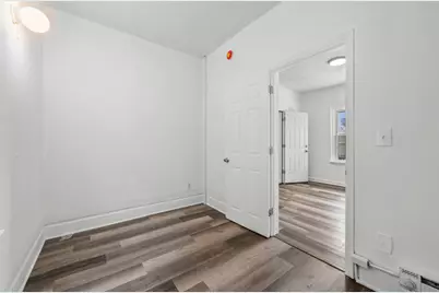 634 Van Buren Avenue, Saint Paul, MN 55104 - Photo 2