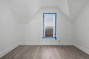 634 Van Buren Ave, Saint Paul, MN 55104 - Photo 14