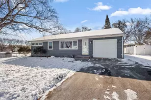 7649 46th Ave N, New Hope, MN 55428 - Photo 2