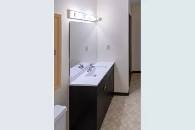 1181 Edgcumbe Road #606, Saint Paul, MN 55105 - Photo 8