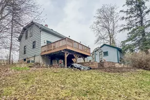 302 River Bluff Ave, Sandstone, MN 55072 - Photo 14