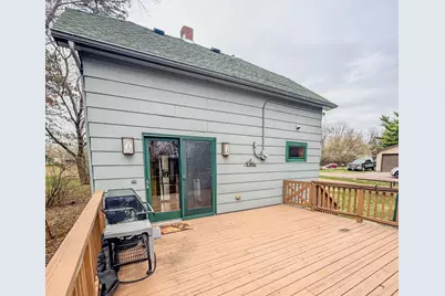 302 River Bluff Avenue, Sandstone, MN 55072 - Photo 12