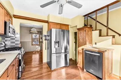 302 River Bluff Avenue, Sandstone, MN 55072 - Photo 10