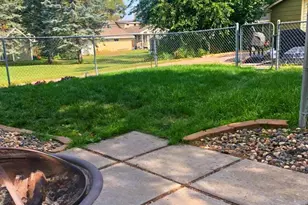 2740 Larch Ln N, Plymouth, MN 55441 - Photo 4