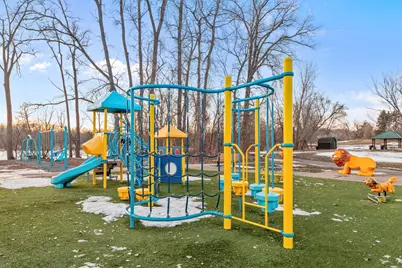 2740 Larch Lane N, Plymouth, MN 55441 - Photo 46