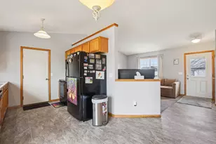 410 Gloria Ave, Green Isle, MN 55338 - Photo 10