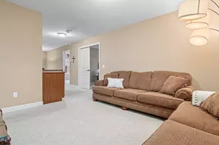 10723 Maple Blvd, Woodbury, MN 55129 - Photo 30