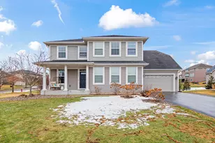 10723 Maple Blvd, Woodbury, MN 55129 - Photo 2