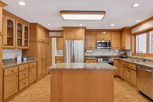 5043 Isle Ave N, Lake Elmo, MN 55042 - Photo 20