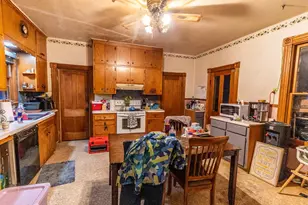 303 4th Ave NE, Saint Cloud, MN 56304 - Photo 8