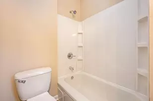 110 Summit Ave, Montevideo, MN 56265 - Photo 6