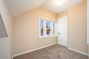 110 Summit Ave, Montevideo, MN 56265 - Photo 8