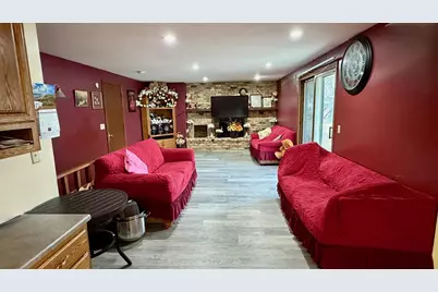 1240 Maplewood Drive, Worthington, MN 56187 - Photo 24