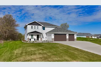 433 60th Avenue SE, Saint Cloud, MN 56304 - Photo 2