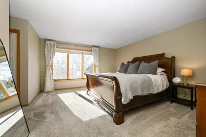 623 Carver Bluffs Parkway, Carver, MN 55315 - Photo 24