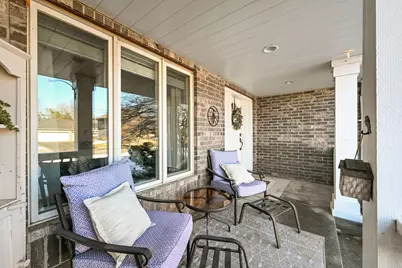623 Carver Bluffs Parkway, Carver, MN 55315 - Photo 4