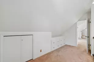 49 Sheridan Ave S, Minneapolis, MN 55405 - Photo 14