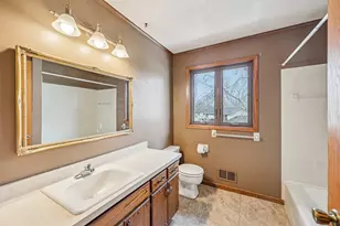 12070 Meadowlark Ct, Maple Grove, MN 55369 - Photo 30