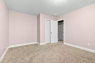 4445 Fallgold Parkway N, Brooklyn Park, MN 55443 - Photo 32