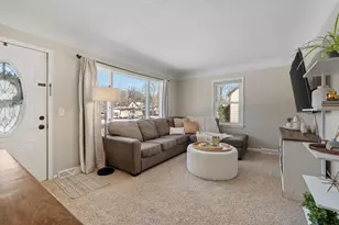 4350 Jersey Ave N, Crystal, MN 55428 - Photo 8