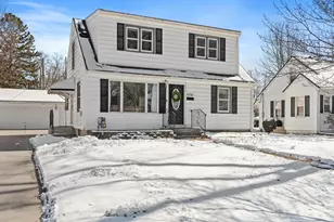 4350 Jersey Ave N, Crystal, MN 55428 - Photo 2