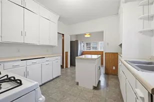 1092 Sims Ave, Saint Paul, MN 55106 - Photo 8