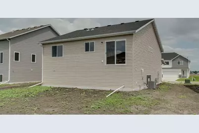 3843 19th Street S, Moorhead, MN 56560 - Photo 4