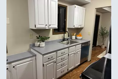 2106 Tamarin Trail, Golden Valley, MN 55427 - Photo 8