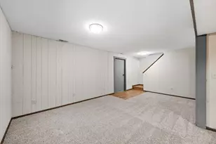 2106 Tamarin Trail, Golden Valley, MN 55427 - Photo 22