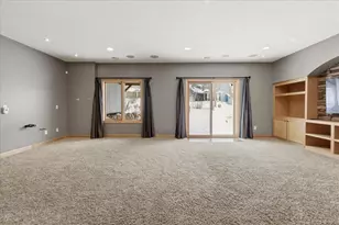 965 Woodview Ct, Carver, MN 55315 - Photo 30