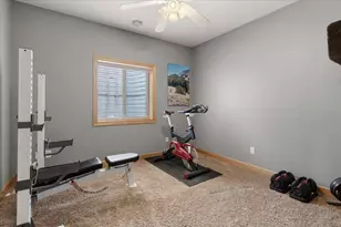 965 Woodview Ct, Carver, MN 55315 - Photo 32