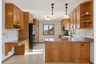 338 William Lake Shore Drive, Waconia, MN 55387 - Photo 32