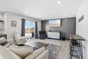 17317 Eastwood Ave, Lakeville, MN 55044 - Photo 48