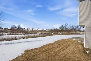 17317 Eastwood Ave, Lakeville, MN 55044 - Photo 8