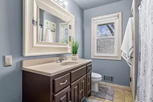 5306 Queen Ave N, Brooklyn Center, MN 55430 - Photo 20