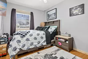 5306 Queen Ave N, Brooklyn Center, MN 55430 - Photo 14