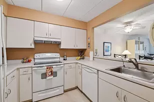 3320 Louisiana Ave S, Saint Louis Park, MN 55426 - Photo 6