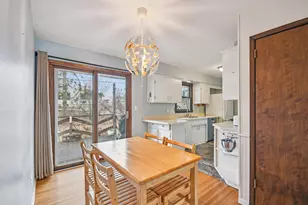 6216 Edgewood Ave, Woodbury, MN 55125 - Photo 8