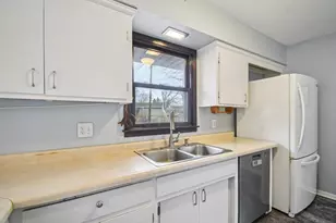 6216 Edgewood Ave, Woodbury, MN 55125 - Photo 12