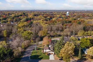 2001 Henry St N, North Saint Paul, MN 55109 - Photo 36