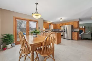 2001 Henry St N, North Saint Paul, MN 55109 - Photo 6