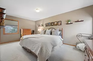 2001 Henry St N, North Saint Paul, MN 55109 - Photo 16