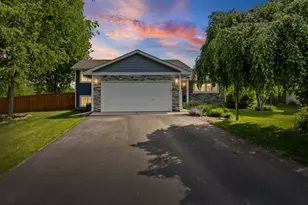 15130 Dartmoor Ct, Rosemount, MN 55068 - Photo 1