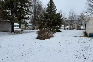 1120 S Sheridan St, Fergus Falls, MN 56537 - Photo 8